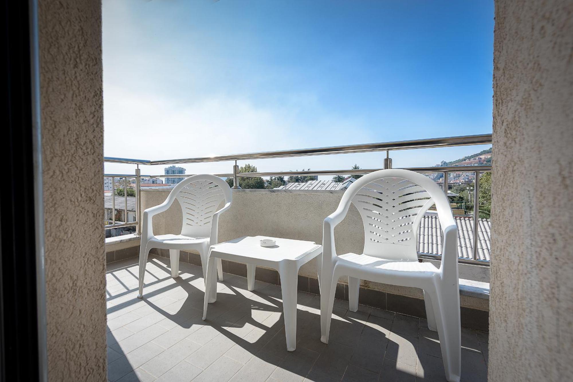 Apartments Montreal Budva Ngoại thất bức ảnh