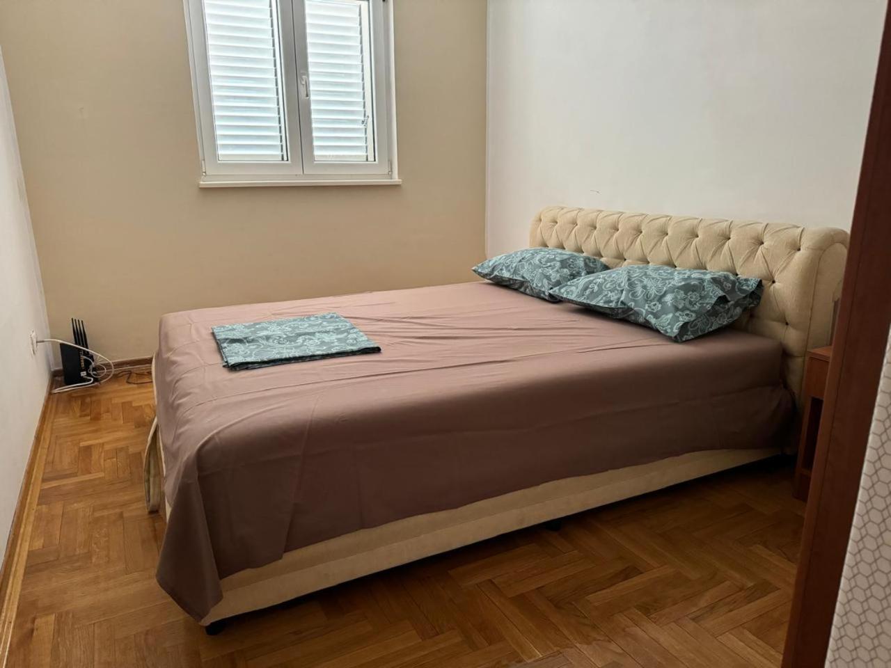Apartments Montreal Budva Phòng bức ảnh