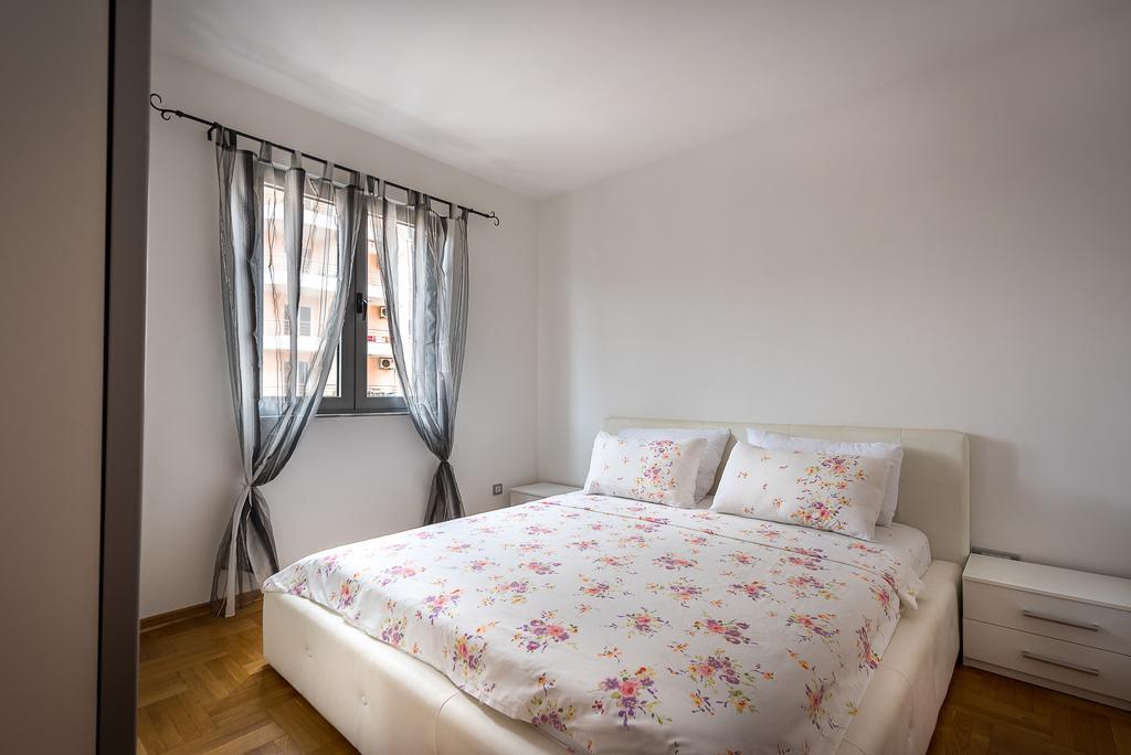 Apartments Montreal Budva Ngoại thất bức ảnh